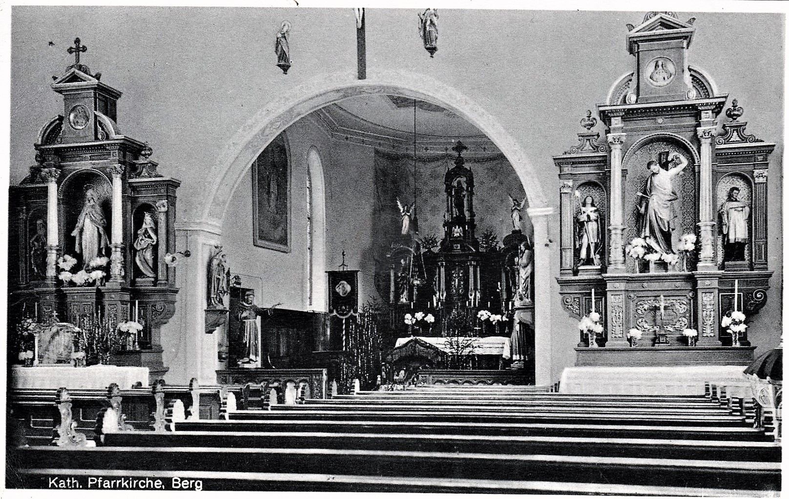 Alte Kirche in Berg